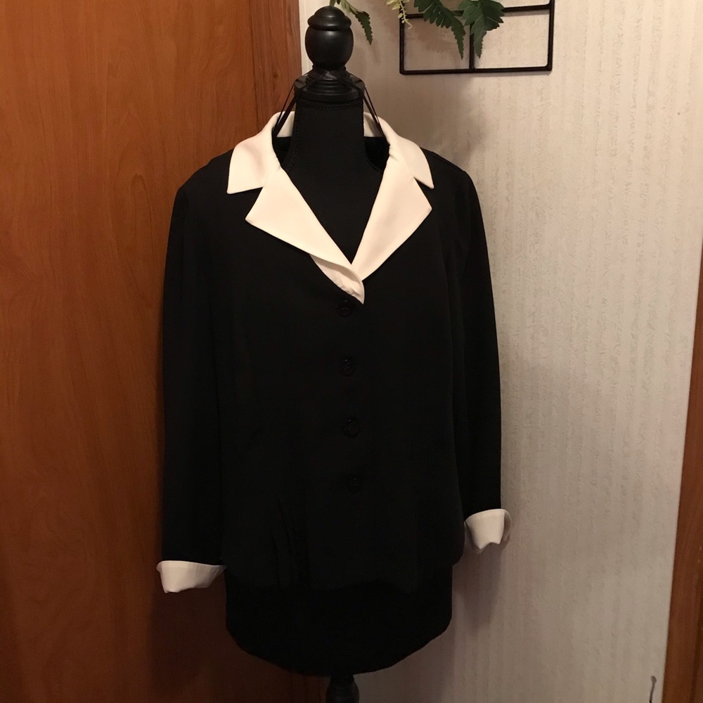 Danny & Nicole Black and White Skirt Suit